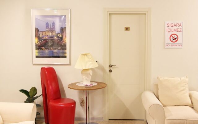 Can Pansiyon Apart - Caters to Men - Hostel