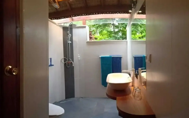 Gunung Paradis Retreat