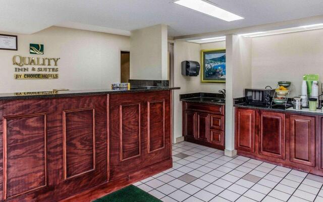 Quality Inn & Suites Stockbridge Atlanta South I-75