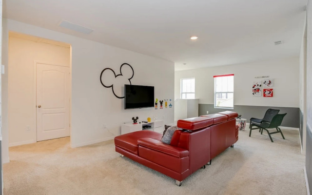 Broadaok Drive Villa Solterra 6091