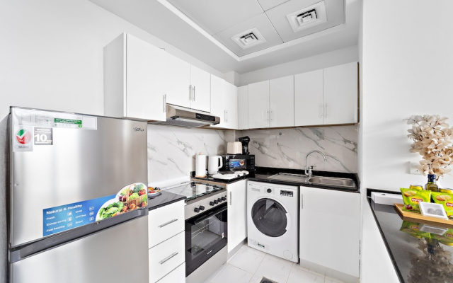 Silkhaus Studio in Silicon Oasis City View