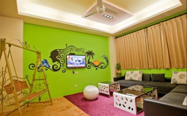 Wave Melody Inn