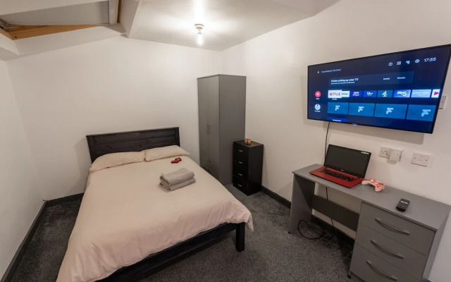 966 Pershore Road Studios In Guest House