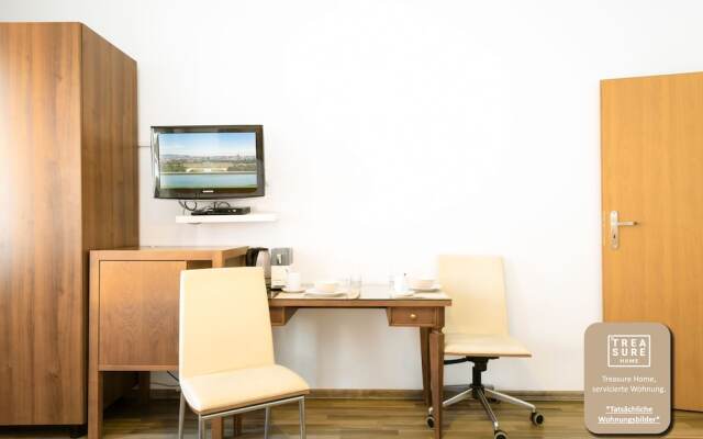 Treasure Home Apartment 1050