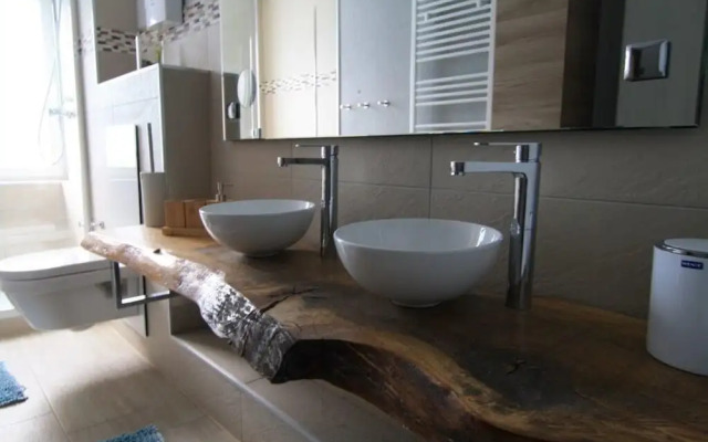 Ferienwohnung 2.OG.Links