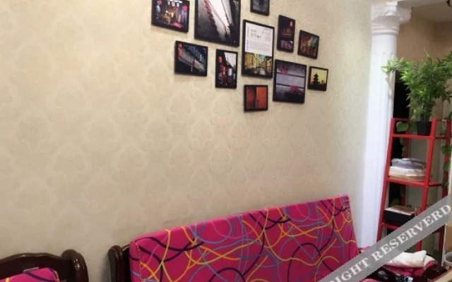 Yuquan Capsule Hostel