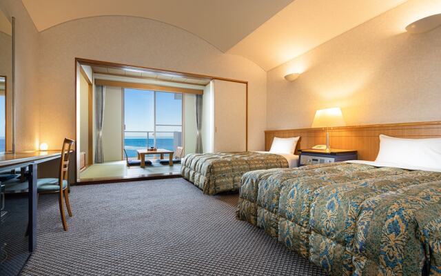 The Gran Resort Elegante Awajishima