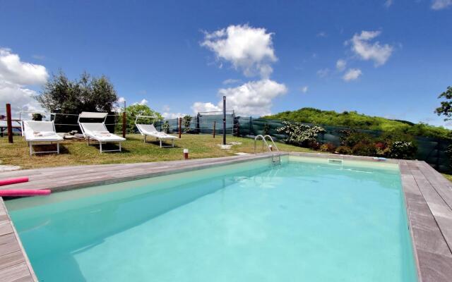 Lovely villa in a peaceful area-Le Rondinelle