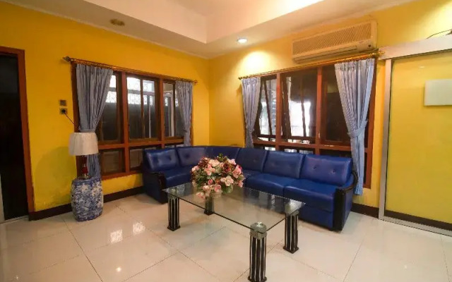 OYO 3104 Wisata Hotel