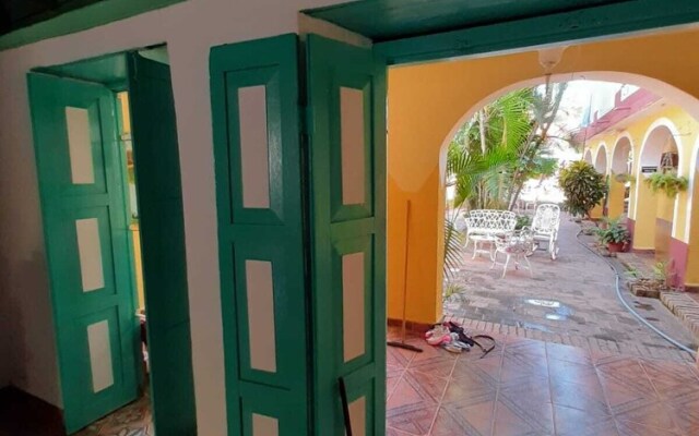 Hostal 14 De enero