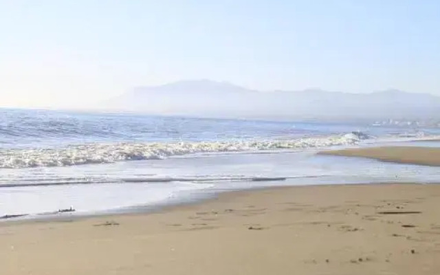 Wood House Close Beach