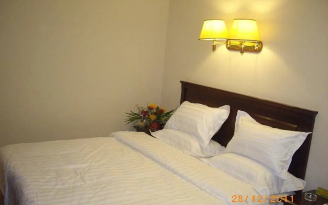 Chaoxin Shenglin Holiday Hotel