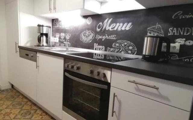 Ferienwohnung & Apartment Am Steinbrunnen