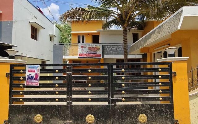 Square & Dormitory Stays