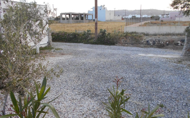 Studios Apartments Kapetanios