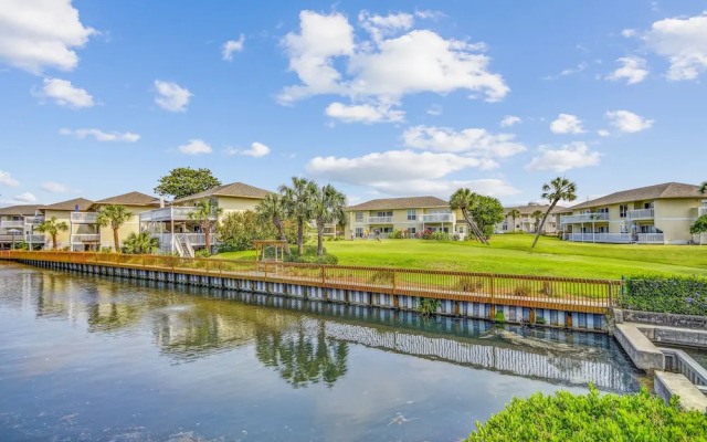 Sandpiper Cove 3104 2 Bedroom Condo by RedAwning