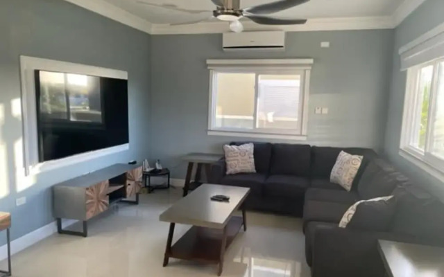 Luxury 4-Bedroom villa