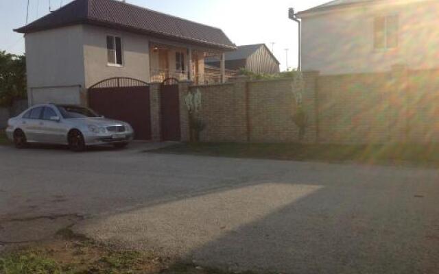Guest House in Gudauta