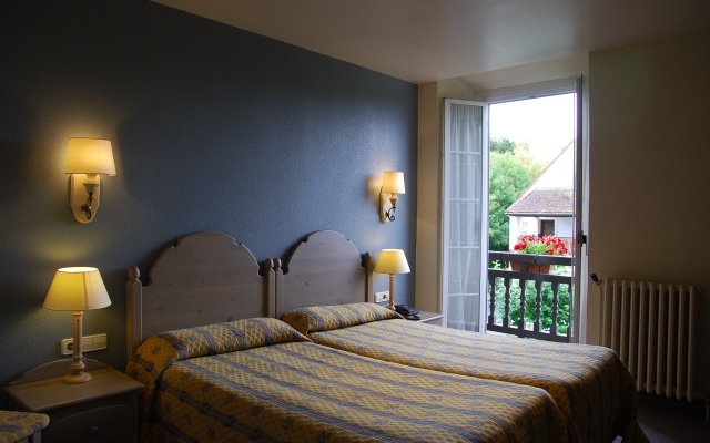 Hotel Loizu