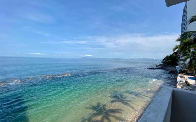 Costa Sur Resort by VRHost