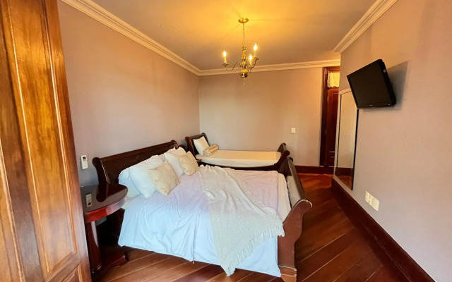 Aroso Paço Hotel