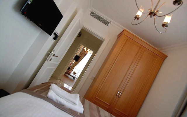 Mayer Cihangir Suites