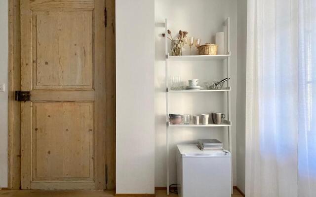 Beautiful studio in a villa from 18th century