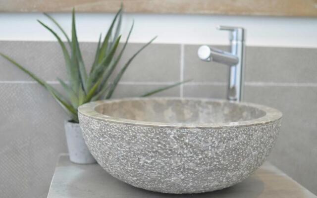 Maison d'Hotes les Petites Terres