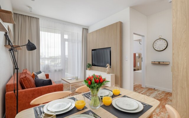 Bel Mare Apartment w/ Balcony by Renters