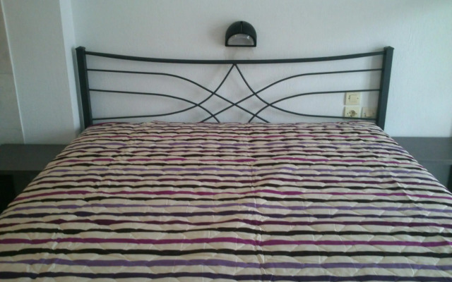 Vicky Rooms