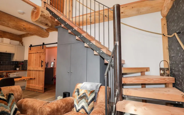 Pine Marten Lodge