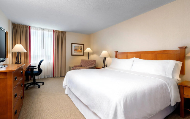 Four Points by Sheraton Toronto Airport