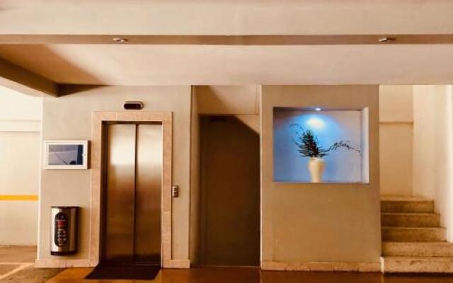 Departamento Arquimedes 214 - 503