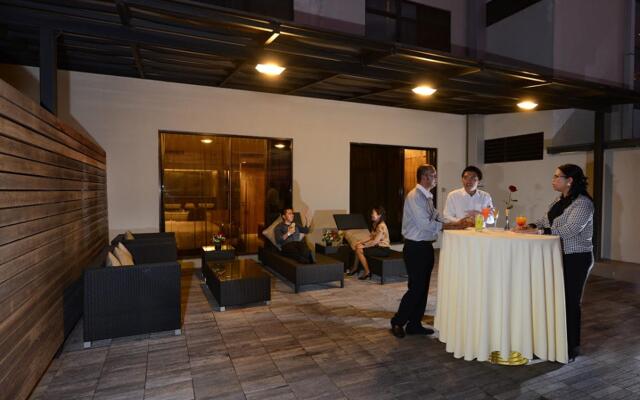 Horizon Hotel
