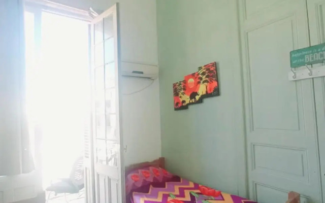 Hostal MVD Port