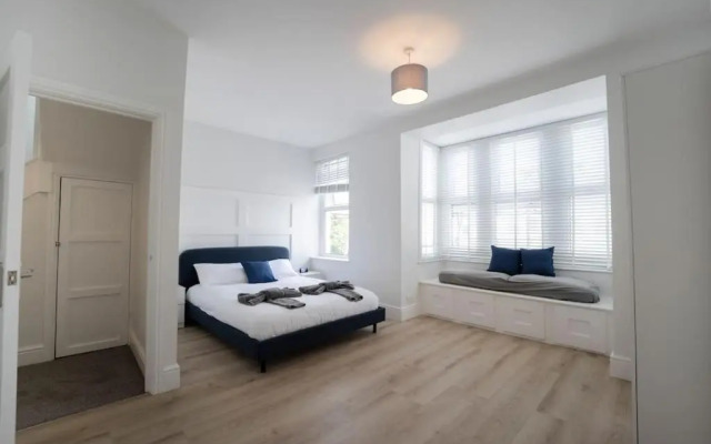 Spacious Holiday Home in Porthcawl