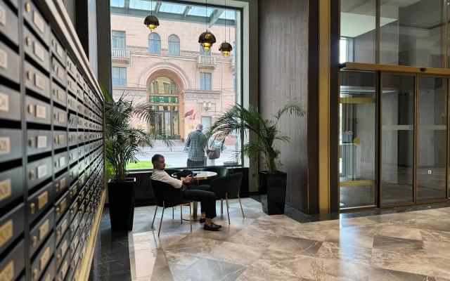 Гостим тут в New York, ЖК Alcon Tower