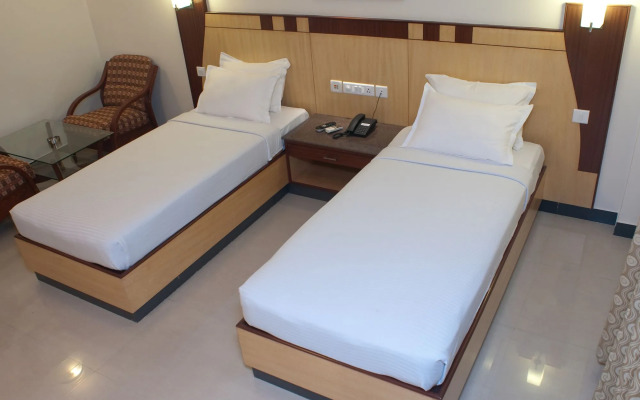 Anand Sagar Inn