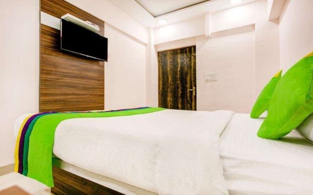 Treebo Kings Inn Vashi