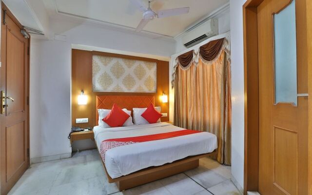 OYO 43699 Hotel Aditi