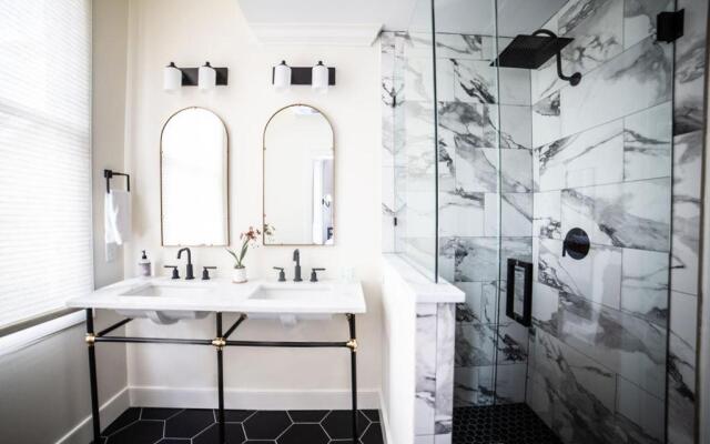 Guesthouse Charleston EAST 46 H
