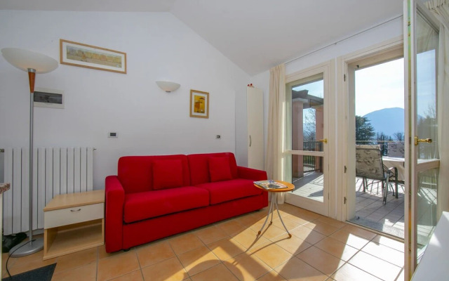 Porto Letizia Ortensia 8