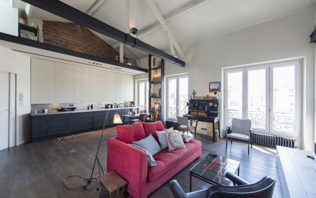 Loft Apartment in the 18th