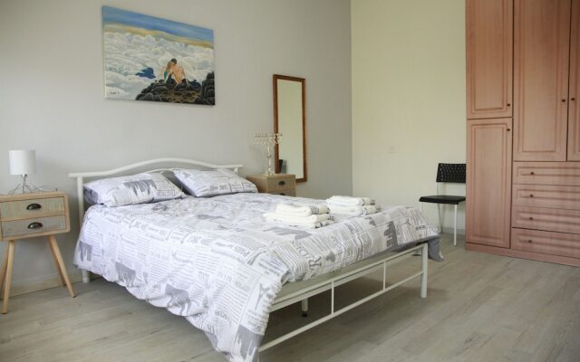 Charming Apartment