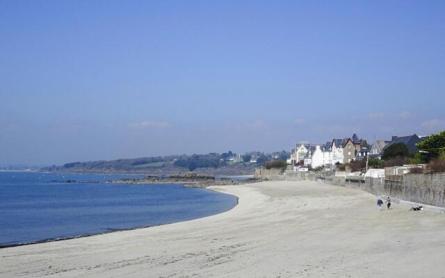 Apartment in Concarneau Near Seafront