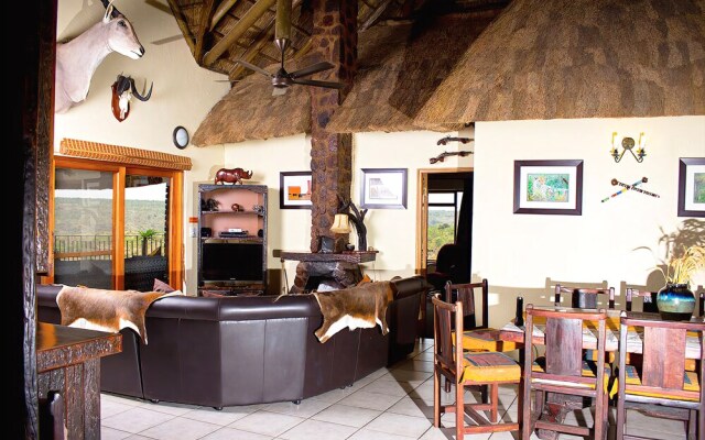 Mabalingwe Uzuri Game Lodge