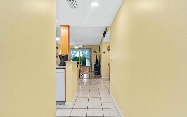 Ocean And Racquet 8110