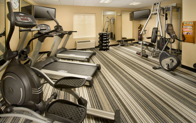 Candlewood Suites Alexandria - Fort Belvoir by IHG