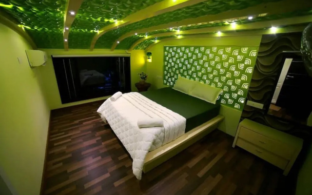 Double Decker Houseboat