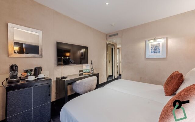 Hotiday Room Collection - Paris Arc de Triomphe